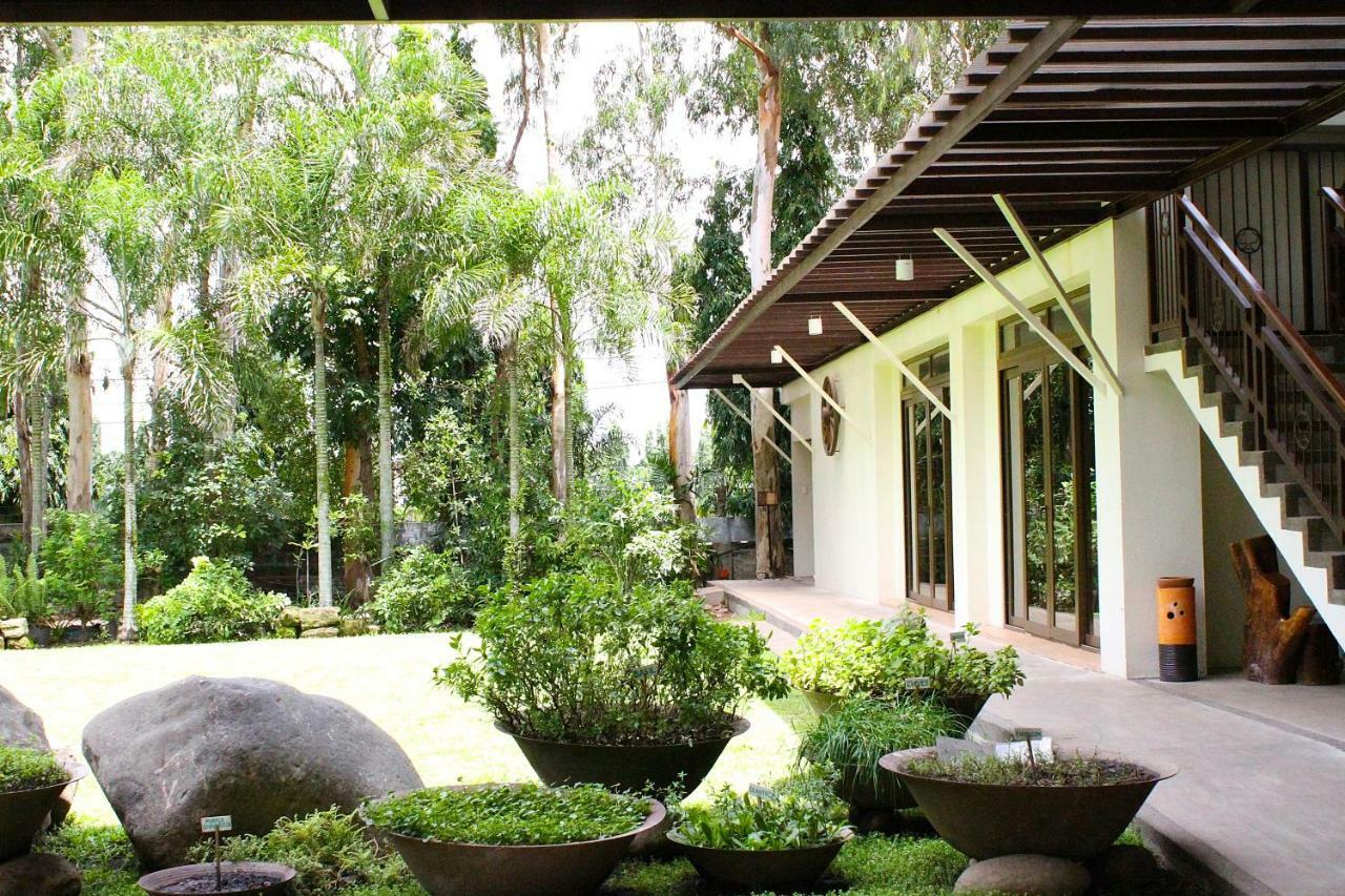 Nature'S Village Resort Bacolod Kültér fotó